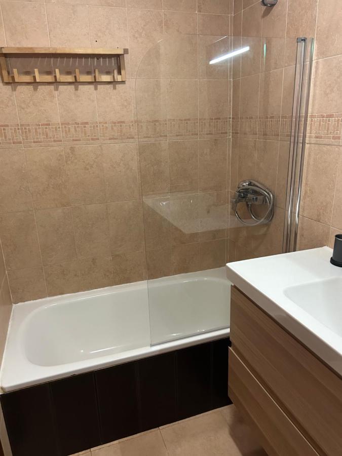 Apartamento Proximo Al Centro De 2 Dormitorios Con Piscina. Seville Exterior photo