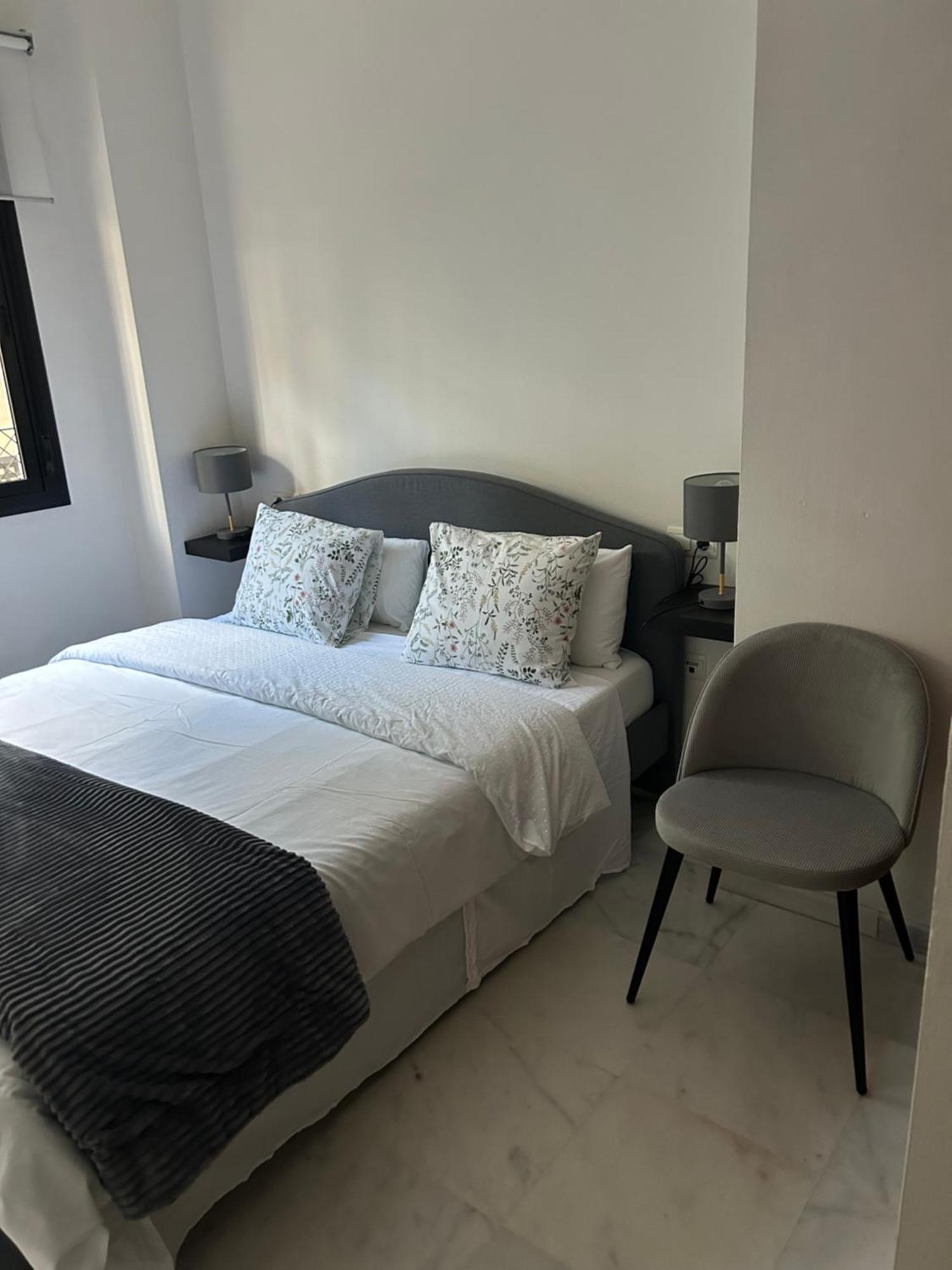 Apartamento Proximo Al Centro De 2 Dormitorios Con Piscina. Seville Exterior photo